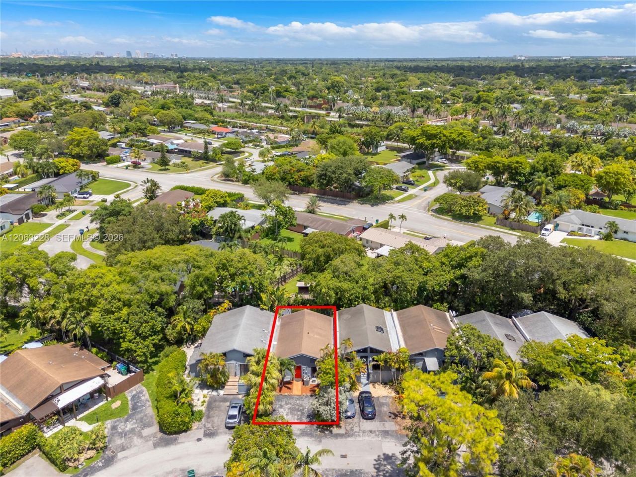 11209 SW 114th Lane Circle , Miami, FL 33176 Photo