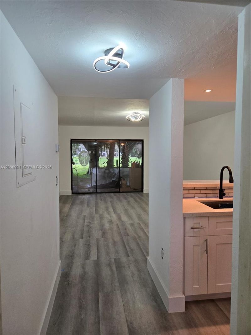 2123 Golfside Villages Dr , Unit 2123, Lehigh Acres, FL 33936 Photo
