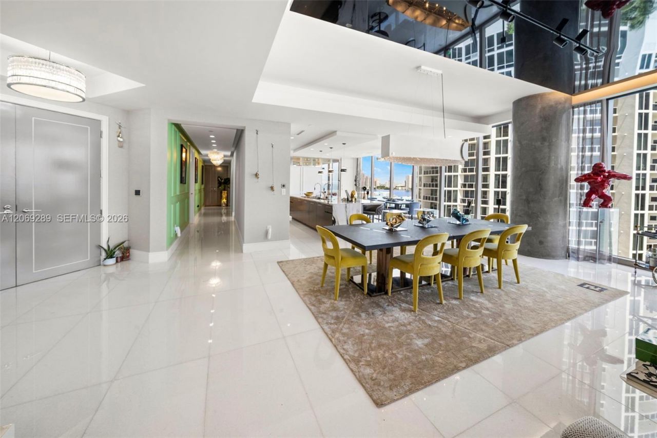 17975 Collins Ave , Unit N-1102, Sunny Isles Beach, FL 33160 Photo