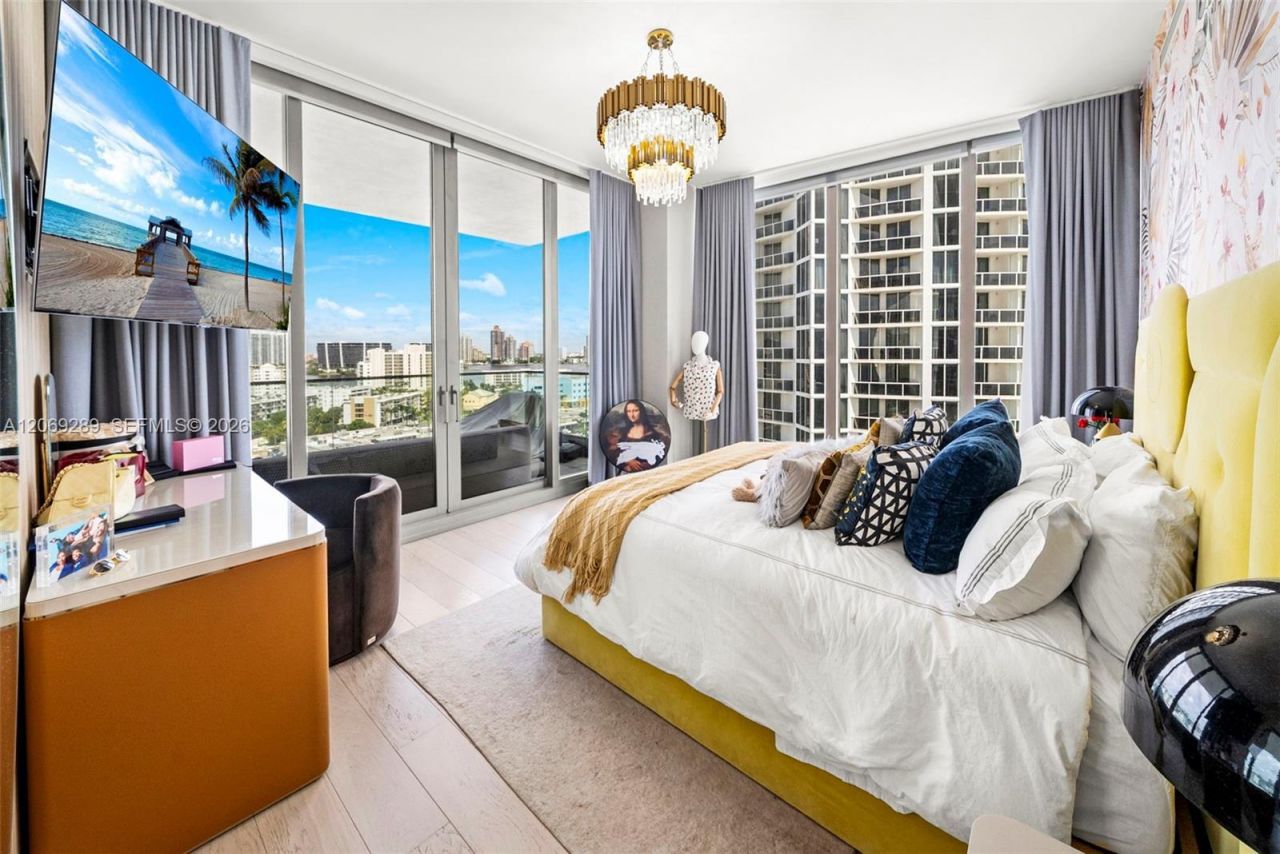 17975 Collins Ave , Unit N-1102, Sunny Isles Beach, FL 33160 Photo