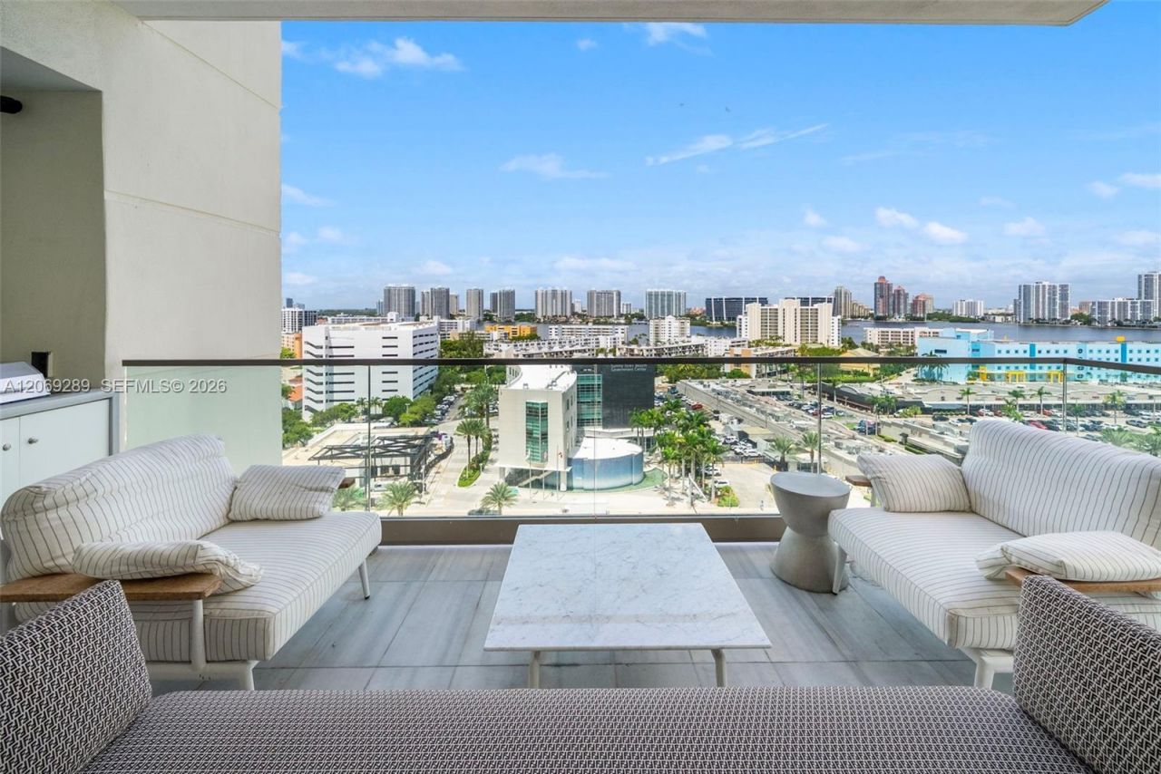 17975 Collins Ave , Unit N-1102, Sunny Isles Beach, FL 33160 Photo