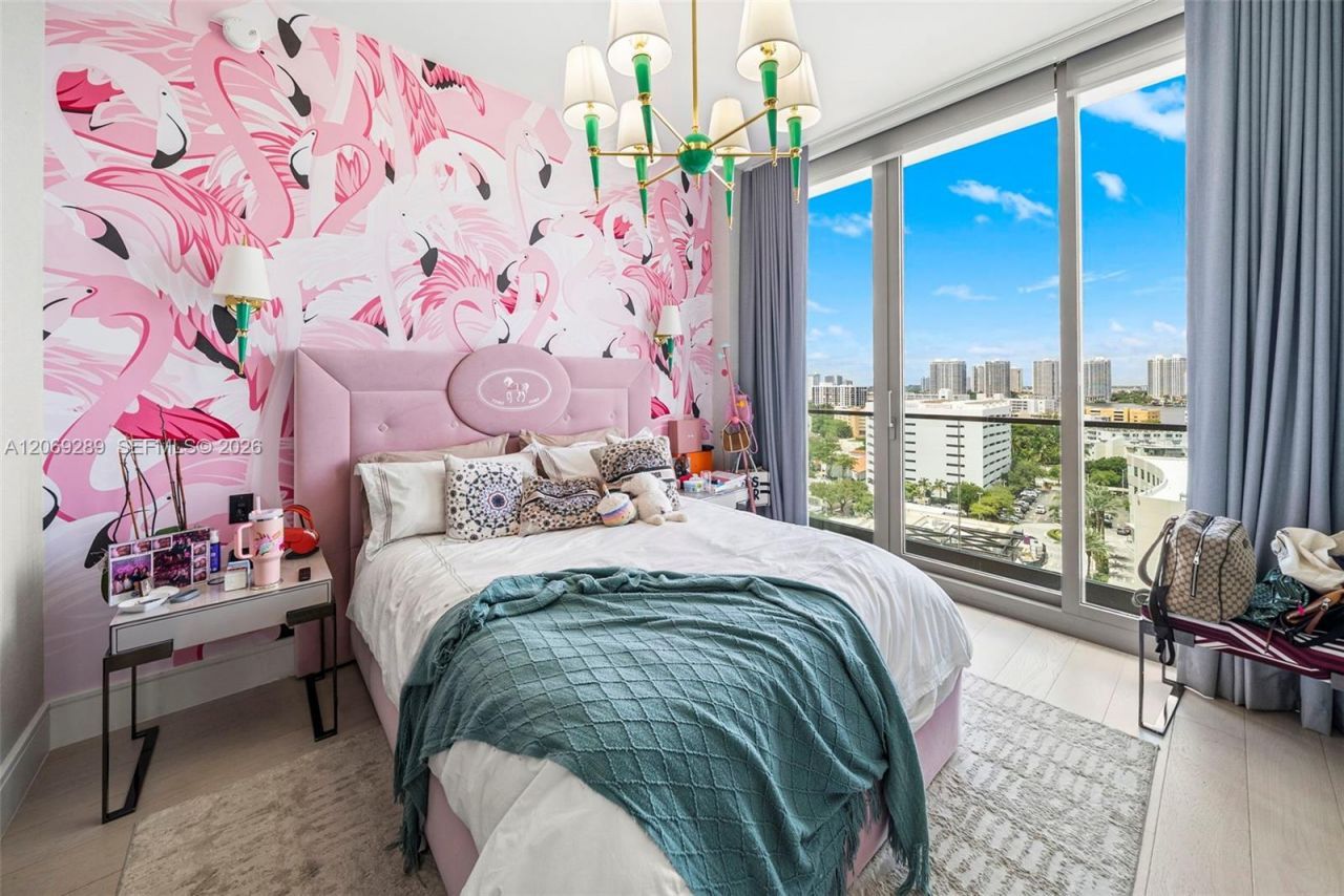 17975 Collins Ave , Unit N-1102, Sunny Isles Beach, FL 33160 Photo
