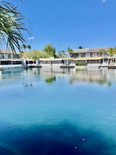 6364 Milk Wagon Ln , Unit 6364, Miami Lakes, FL 33014 Photo