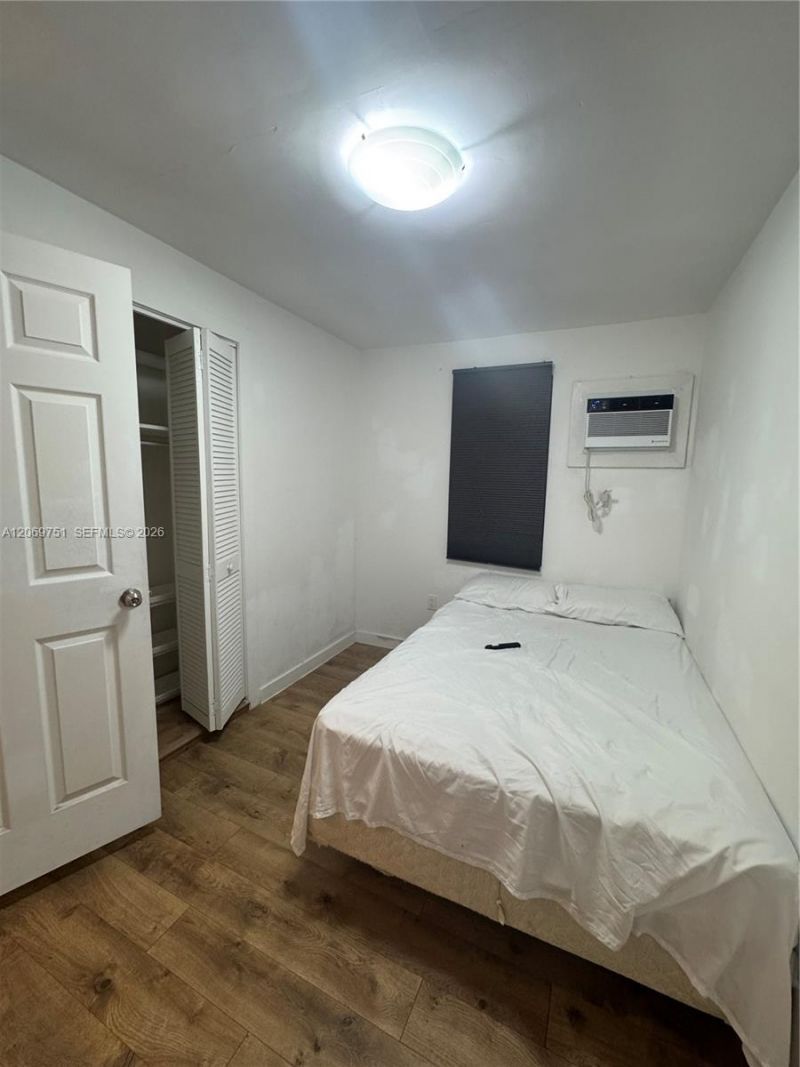 329 NW 44th St , Unit 1, Miami, FL 33127 Photo