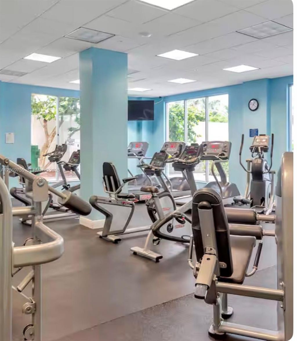 4001 S Ocean Dr, Unit 14H, Hollywood, FL 33019 Photo
