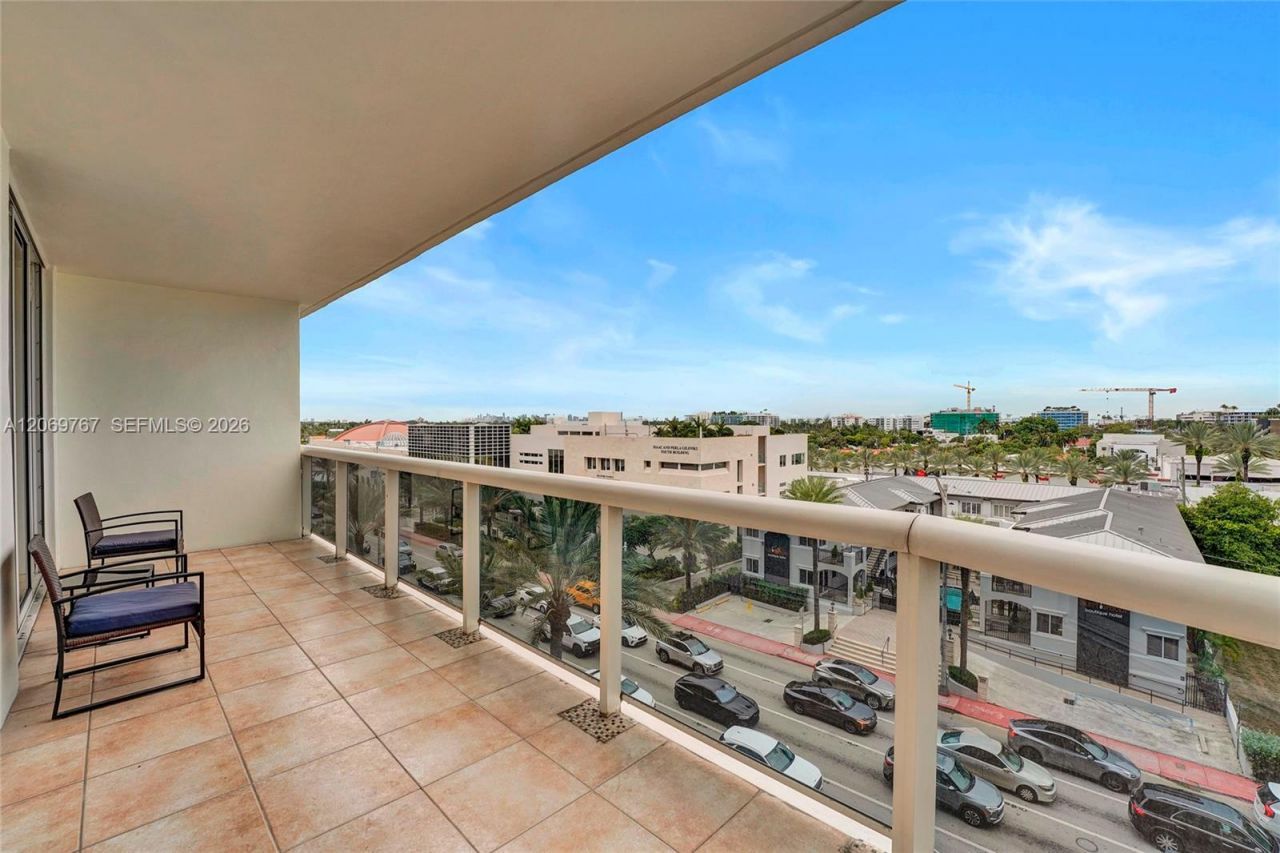9595 N Collins Ave., Unit 5NG, Surfside, FL 33154 Photo