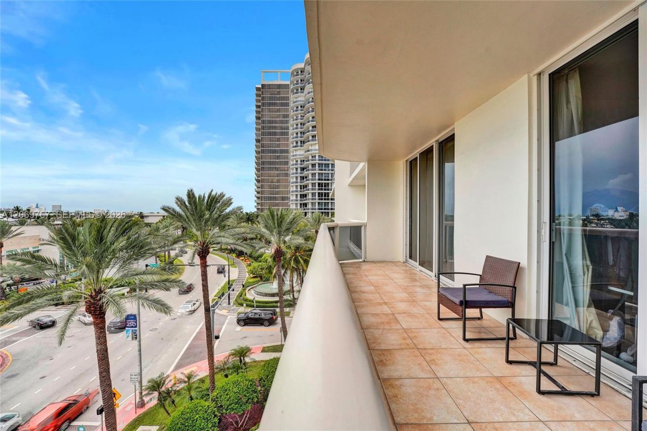 9595 N Collins Ave., Unit 5NG, Surfside, FL 33154 Photo