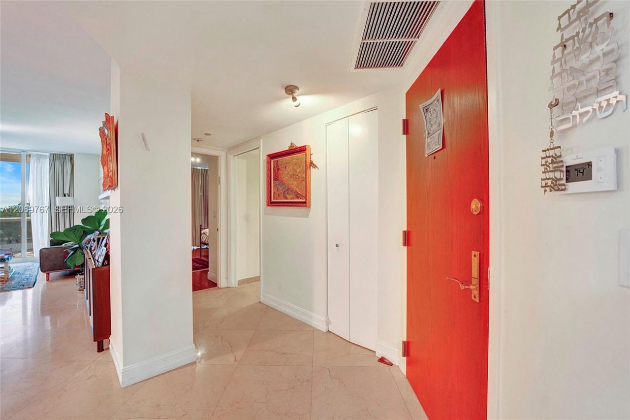 9595 N Collins Ave., Unit 5NG, Surfside, FL 33154 Photo