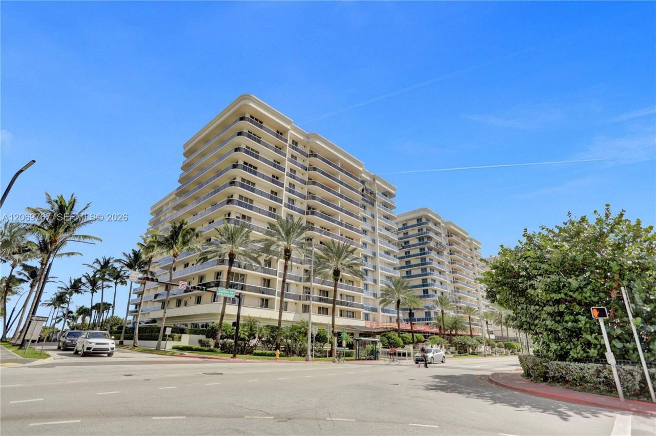 9595 N Collins Ave., Unit 5NG, Surfside, FL 33154 Photo