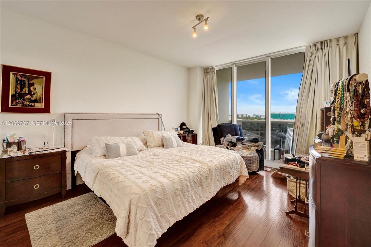 9595 N Collins Ave., Unit 5NG, Surfside, FL 33154 Photo