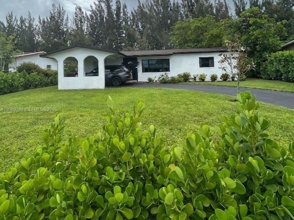 5450 SW 55th Ave , Unit 2, Davie, FL 33314
