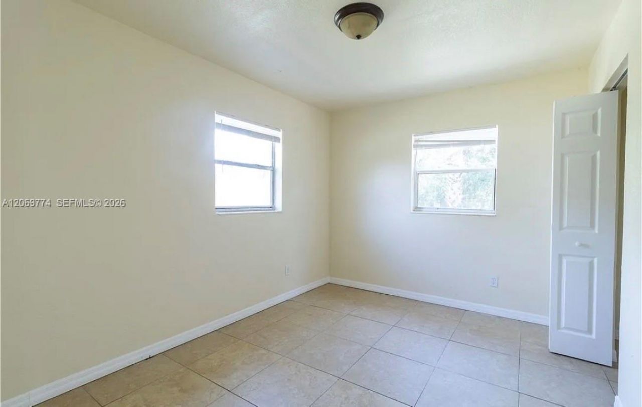 708 N 14th St , Unit B, Fort Pierce, FL 34950 Photo