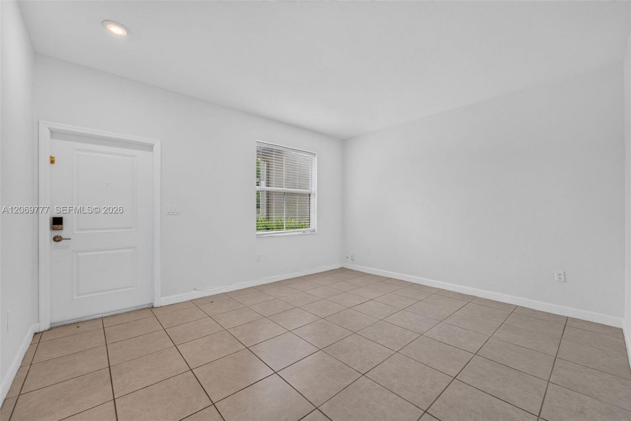 1586 SE 27th Ter , Unit 1586, Homestead, FL 33035 Photo