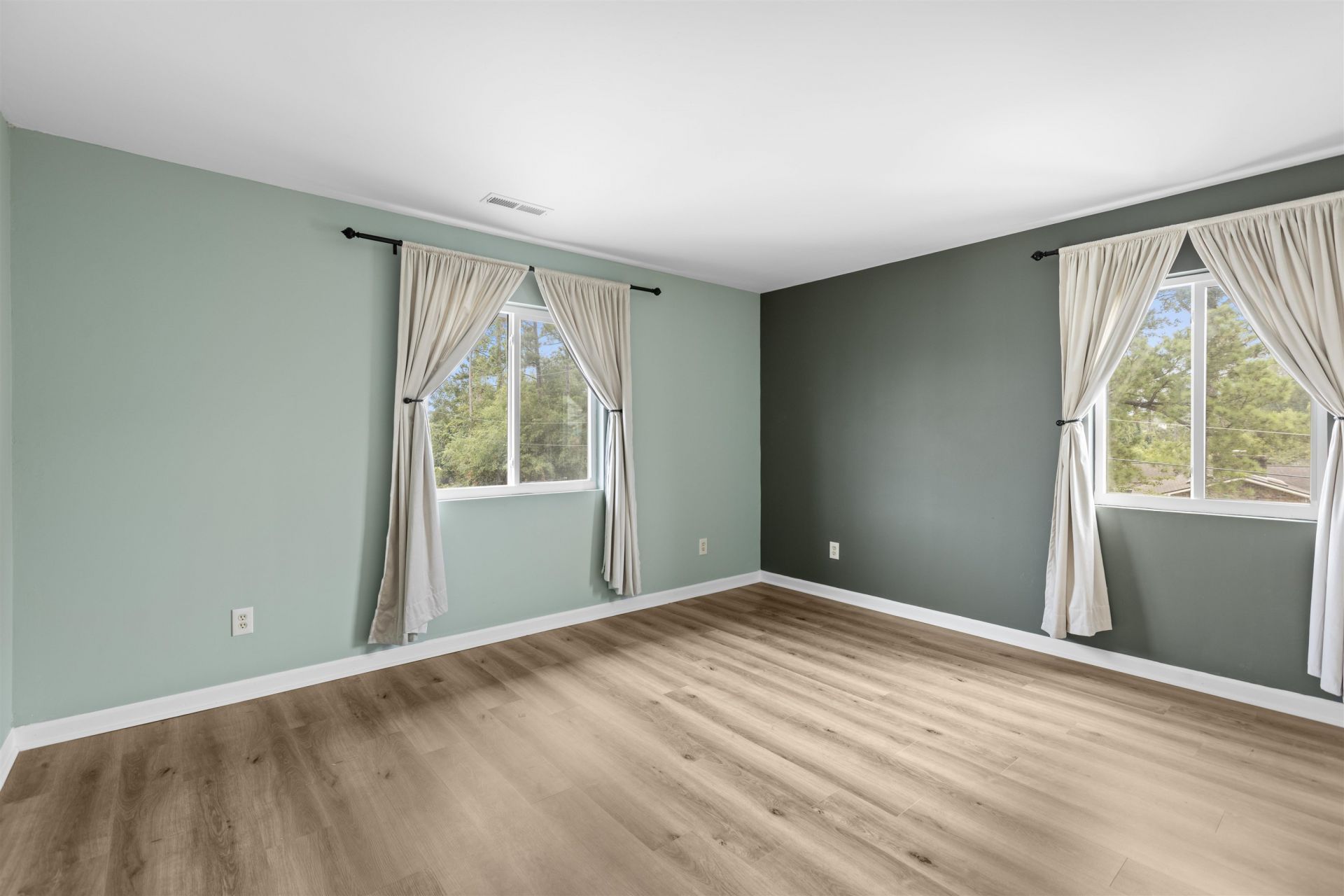 603 Wagon Wheel Rd. Photo 13