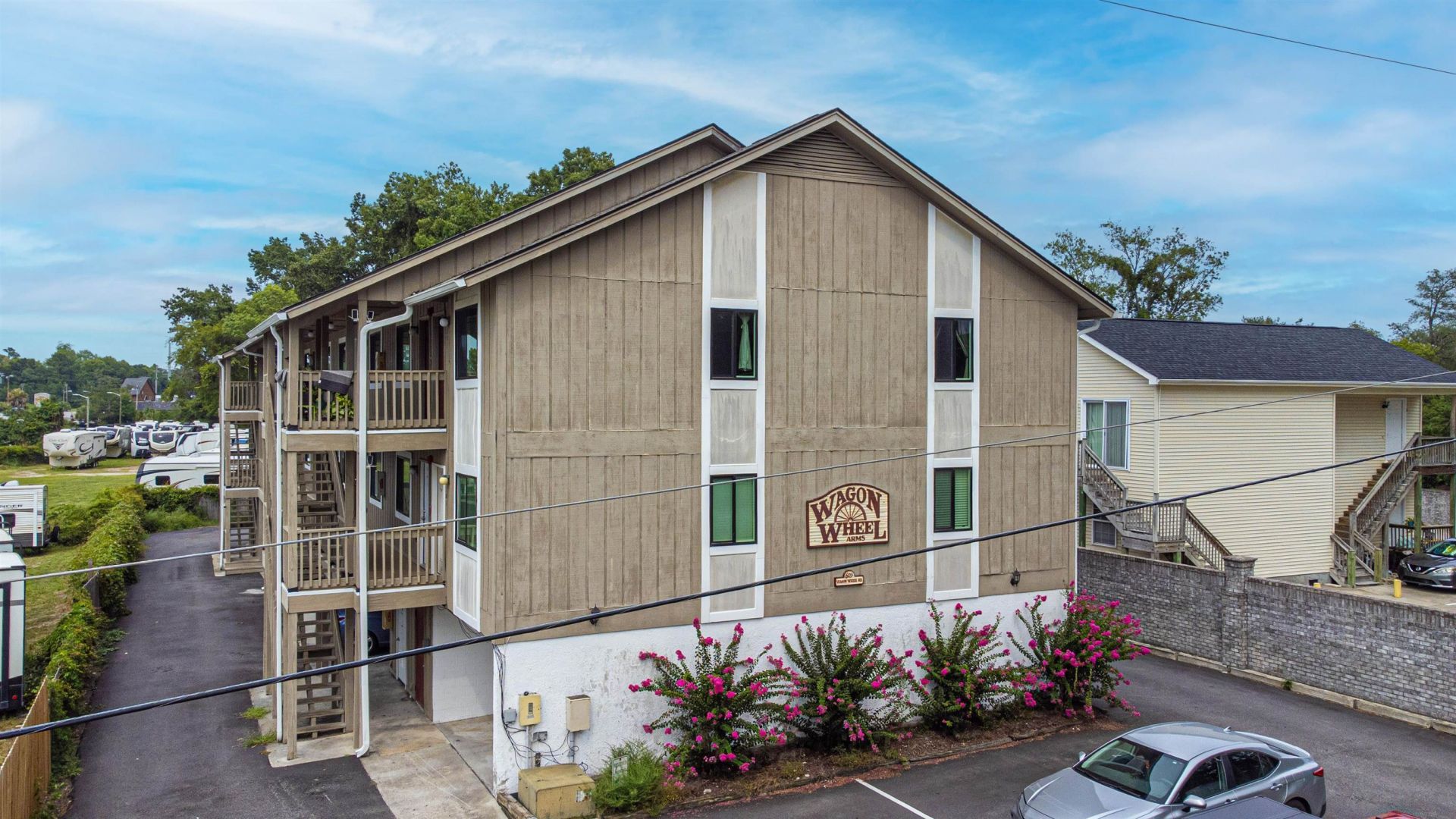 603 Wagon Wheel Rd. Photo 3