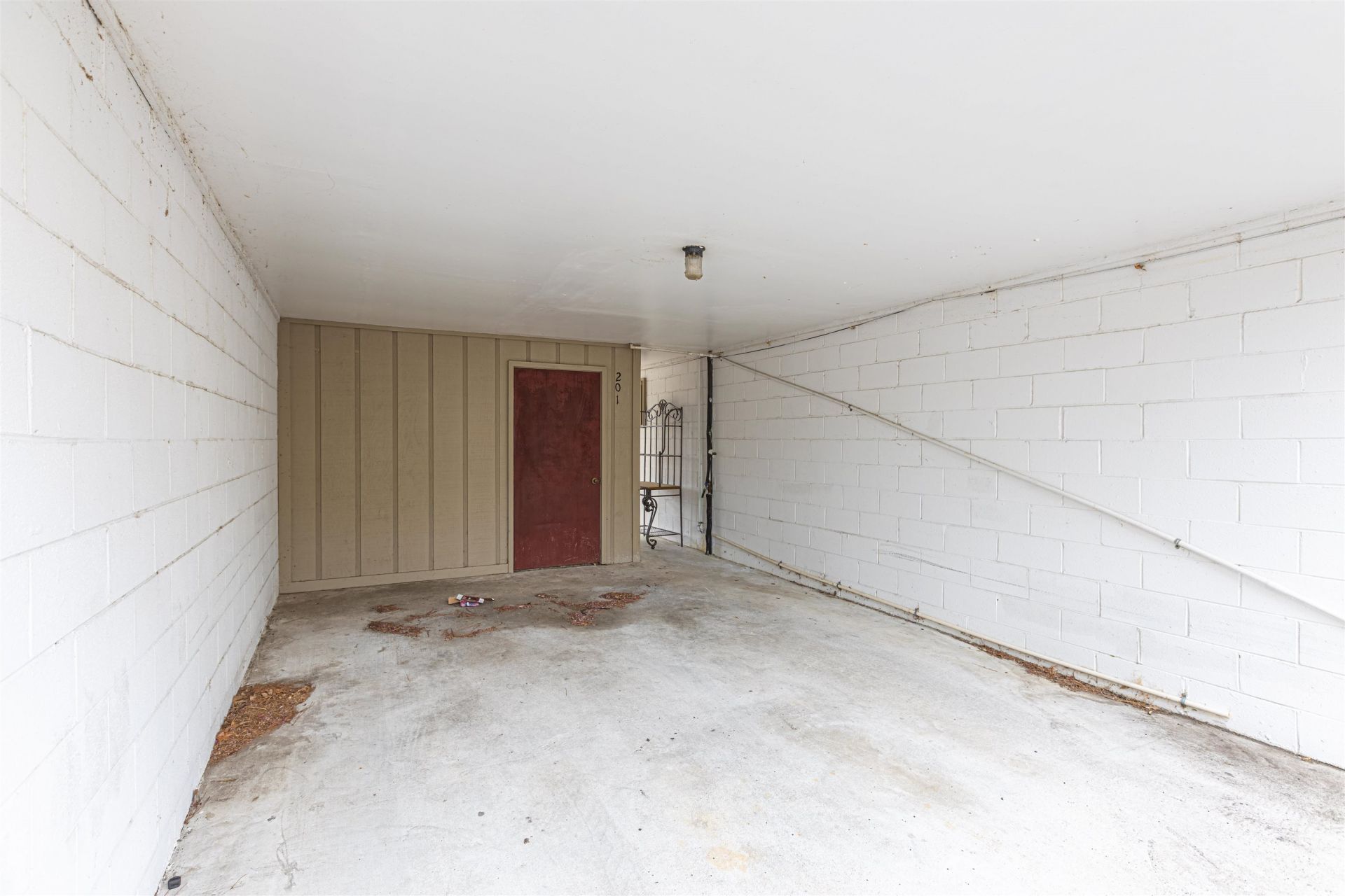 603 Wagon Wheel Rd. Photo 4