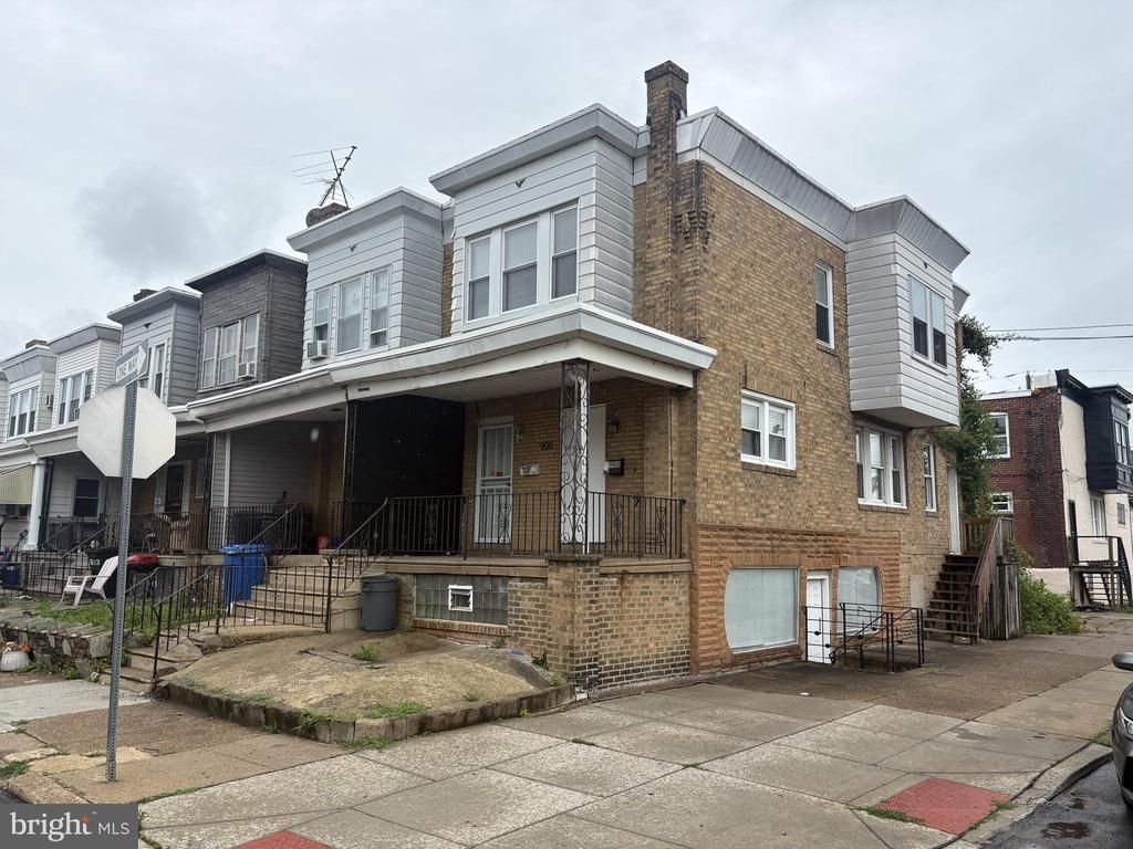 900 Marcella Street, Philadelphia, PA 19124 Main Photo