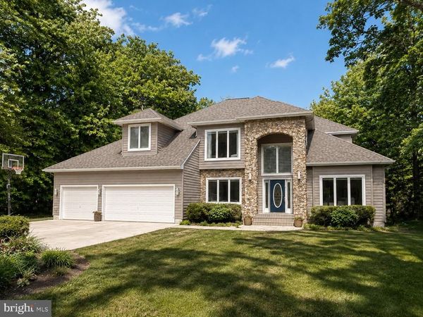 14 FAIRWAY IS, GRASONVILLE, MD 21638