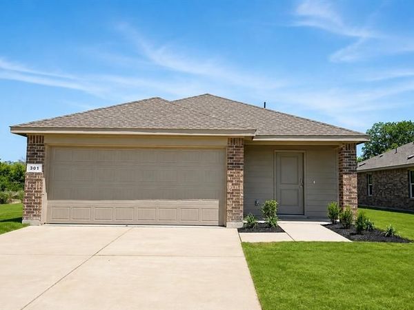301 WAYLAND Street, Keene, TX 76059