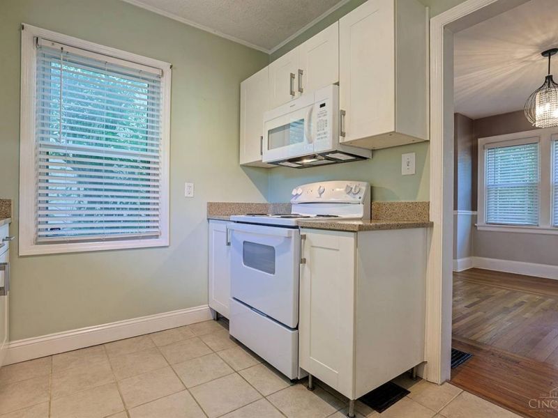 3000 Mapleleaf Avenue, Cincinnati, OH 45213 Photo 14