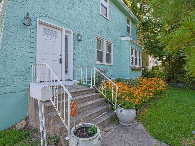 3000 Mapleleaf Avenue, Cincinnati, OH 45213 Photo 3