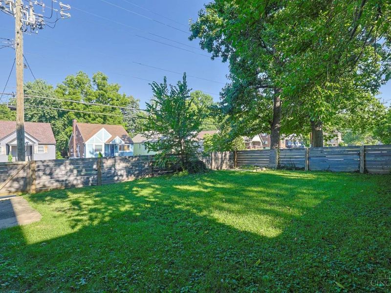 3000 Mapleleaf Avenue, Cincinnati, OH 45213 Photo 32