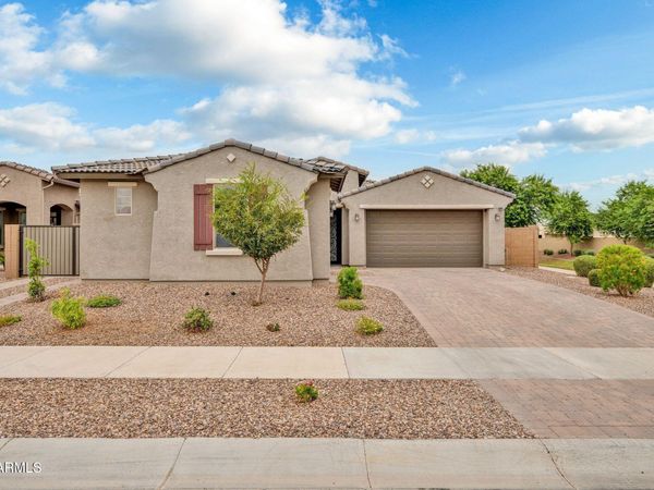 14338 W REDFIELD Road, Surprise, AZ 85379