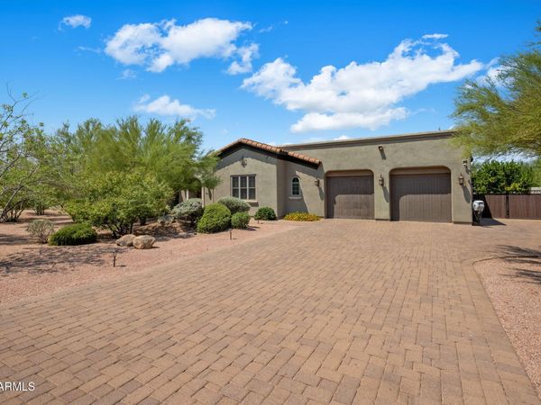 35404 N 87TH Place, Scottsdale, AZ 85266