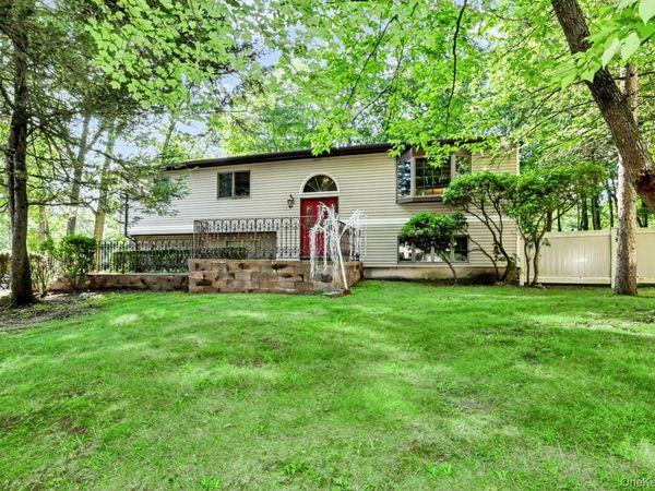 15 Balmoral Drive, Spring Valley, NY 10977