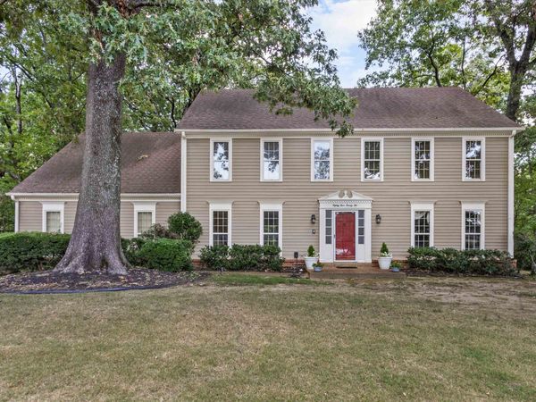 8422 POPLAR PIKE, Germantown, TN 38138