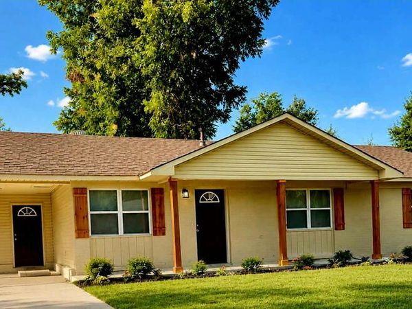 1611 S Mcauley Drive, West Memphis, AR 72301