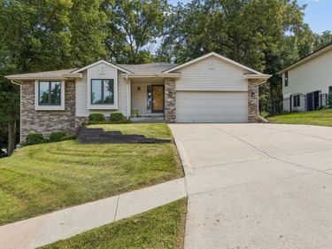 109 FOX HAVEN Drive, COUNCIL BLUFFS, IA 51503