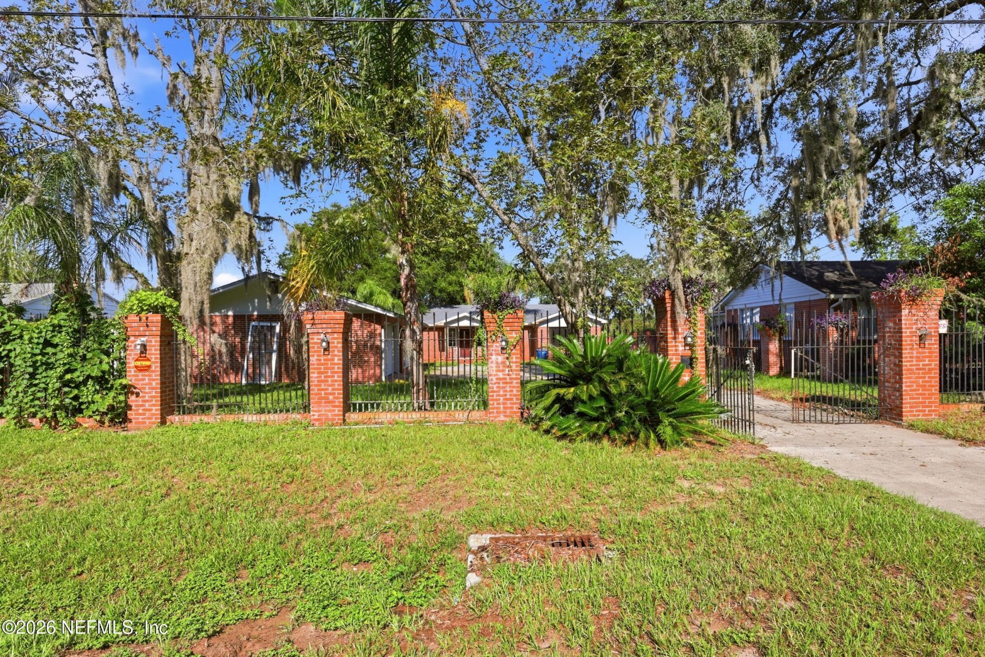 8140 W Concord Boulevard W, Jacksonville, FL 32208 Photo