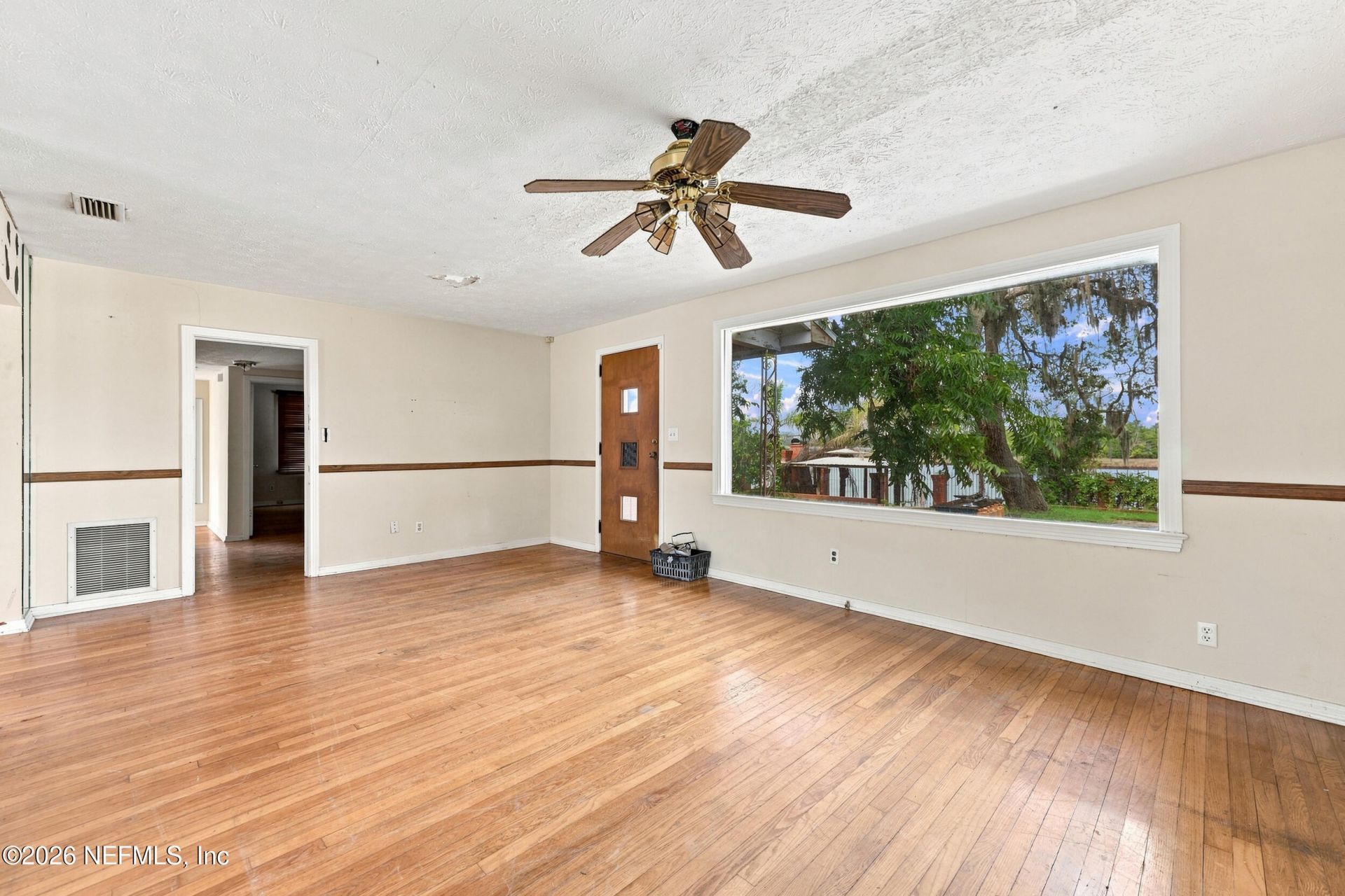 8140 W Concord Boulevard W, Jacksonville, FL 32208 Photo