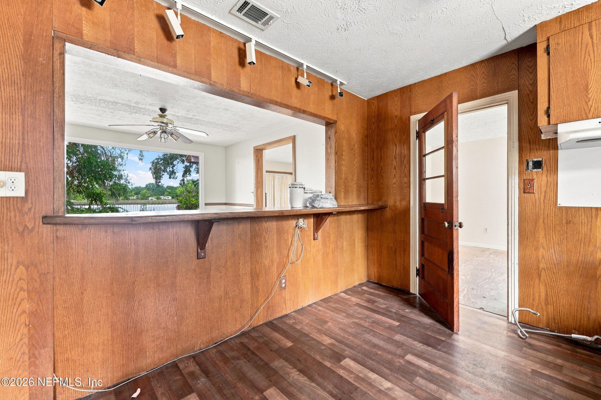 8140 W Concord Boulevard W, Jacksonville, FL 32208 Photo
