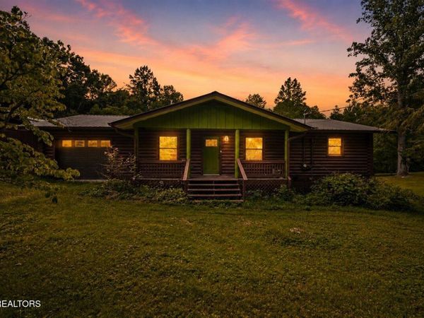 1173 Sand Cut Rd, Oneida, TN 37841