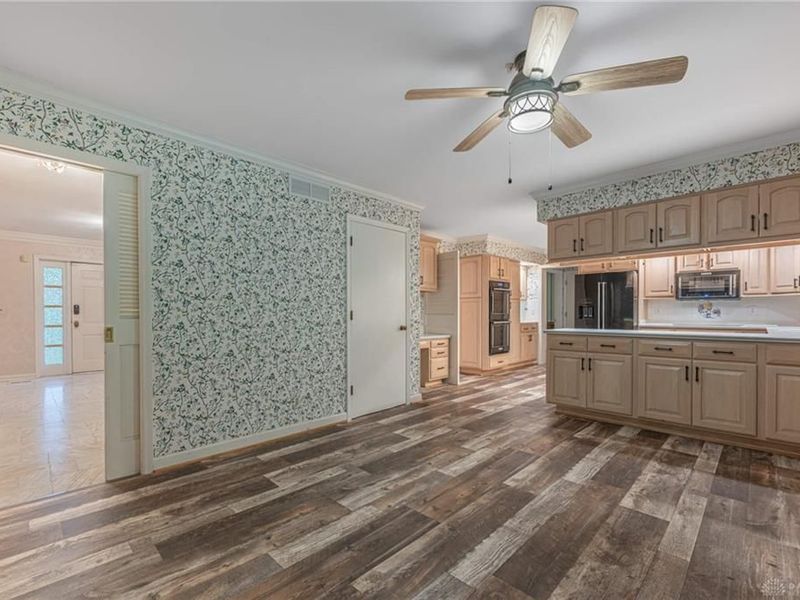 1132 Viewpoint Drive, Washington Township, OH 45459 Photo 12