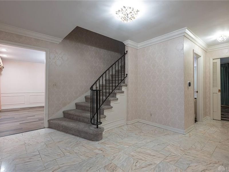 1132 Viewpoint Drive, Washington Township, OH 45459 Photo 2