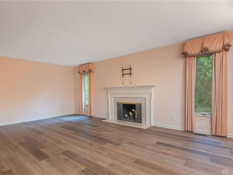 1132 Viewpoint Drive, Washington Township, OH 45459 Photo 4