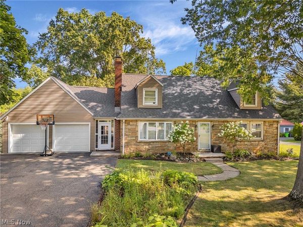 1159 E Robinson Avenue , Barberton, OH 44203