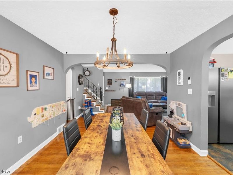1159 E Robinson Avenue, Barberton, OH 44203 Photo 8