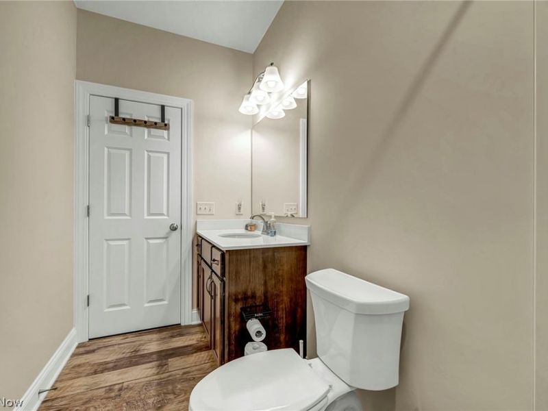 4331 Palmyra Road, Lordstown, OH 44481 Photo 24