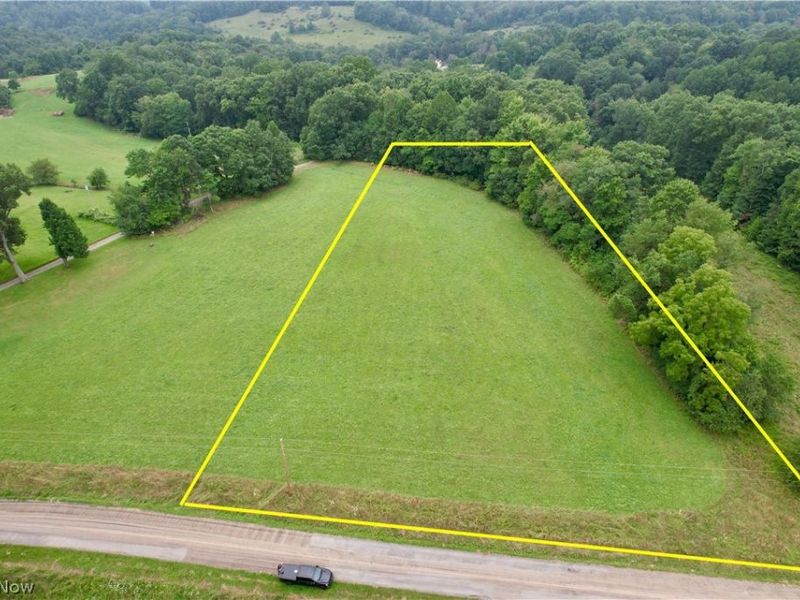 Cinder Road, Bergholz, OH 43908 Photo 5