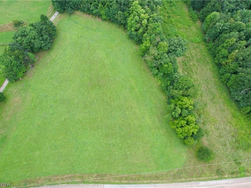 Cinder Road, Bergholz, OH 43908 Photo 7
