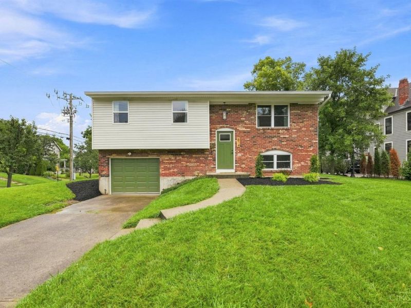 814 Burns Avenue, Wyoming, OH 45215 Photo 36