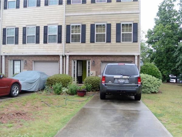 1473 Knights Trail , Stone Mountain, GA 30083