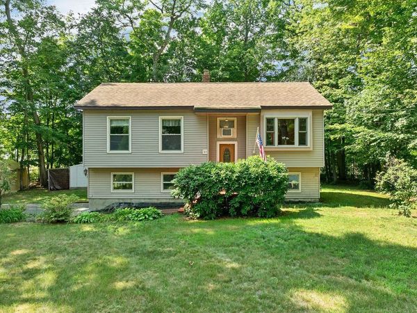 33 Pine Notch Circle, Laconia, NH 03246