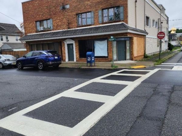 336 President St, Saddle Brook, NJ 07663