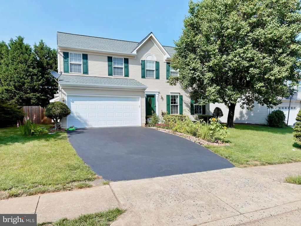 9225 Stephanie Street, Manassas Park, VA 20111 Main Photo