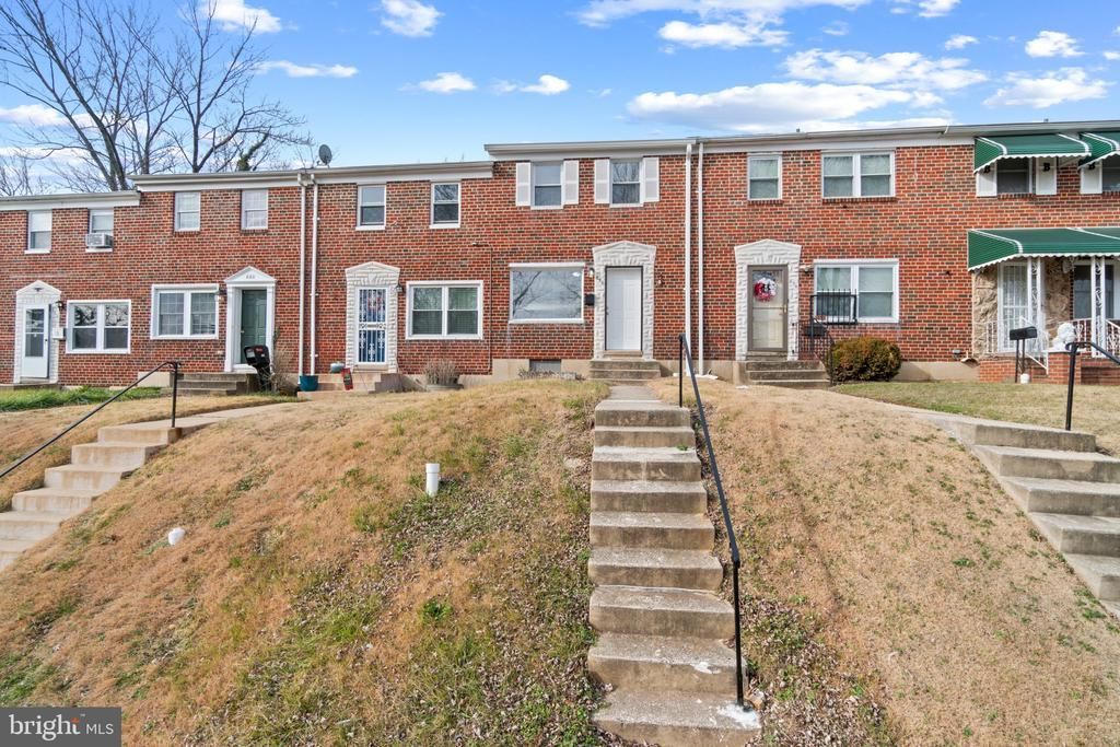 656 Charraway Road, Baltimore, MD 21229 Main Photo
